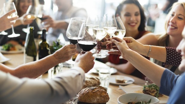 cheers-toast-restaurant-wine-family.jpg